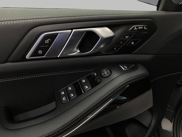 2026 BMW X7 xDrive40i Vehicle Photo in Appleton, WI 54913