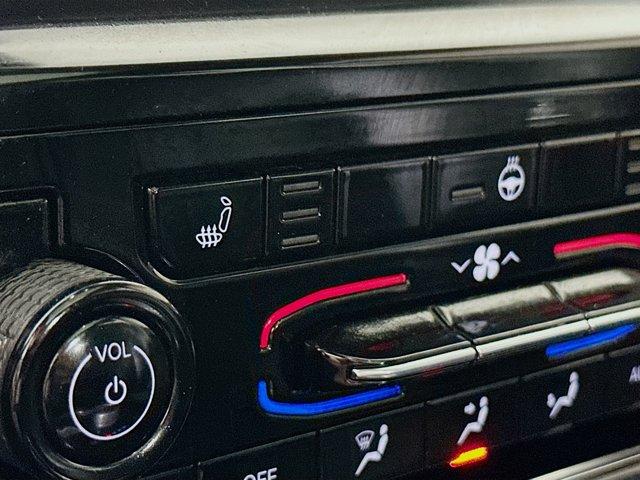 2022 Jeep Grand Cherokee L Vehicle Photo in Doylsetown, PA 18901