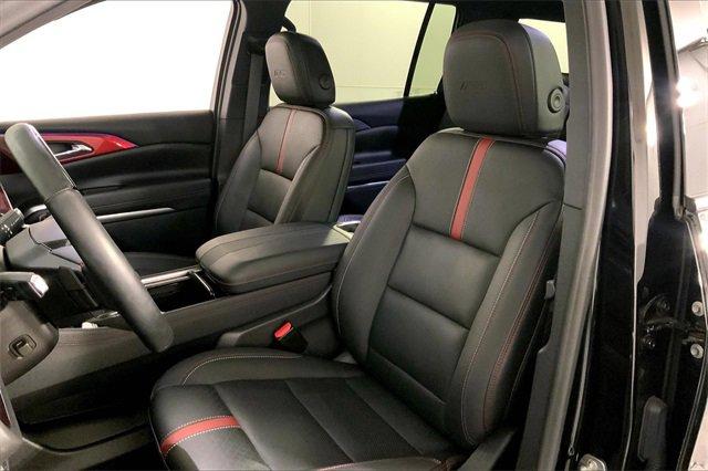 2024 Chevrolet Traverse Vehicle Photo in KANSAS CITY, MO 64114-4502