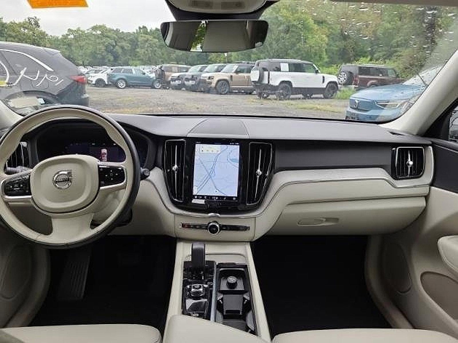 2023 Volvo XC60 Vehicle Photo in Trevose, PA 19053