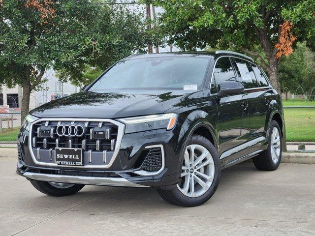 2025 Audi Q7 Vehicle Photo in HOUSTON, TX 77090