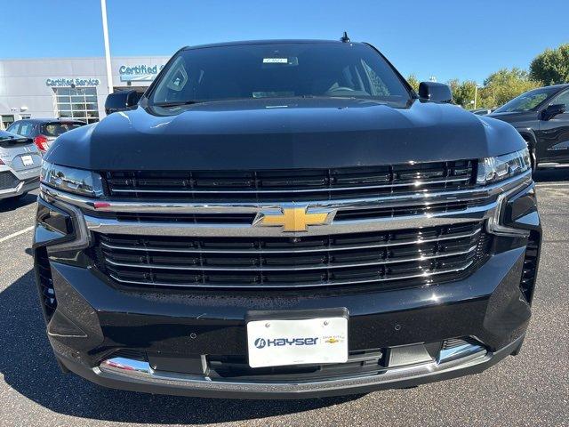 2024 Chevrolet Suburban Vehicle Photo in SAUK CITY, WI 53583-1301