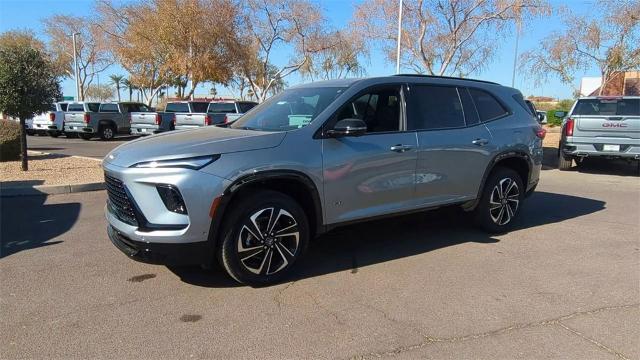 2025 Buick Enclave Vehicle Photo in GOODYEAR, AZ 85338-1310