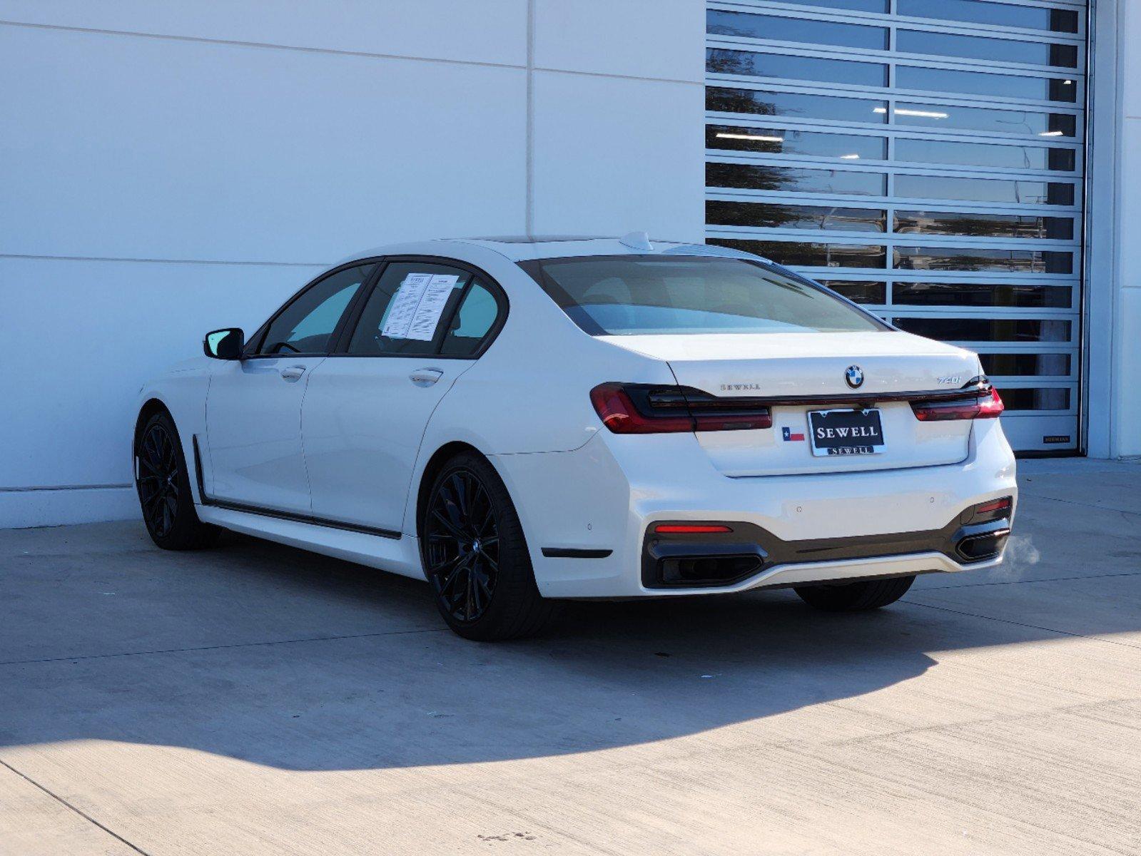 2022 BMW 740i Vehicle Photo in PLANO, TX 75024