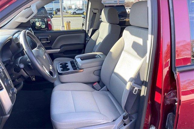 2017 Chevrolet Silverado 1500 Vehicle Photo in INDEPENDENCE, MO 64055-1314