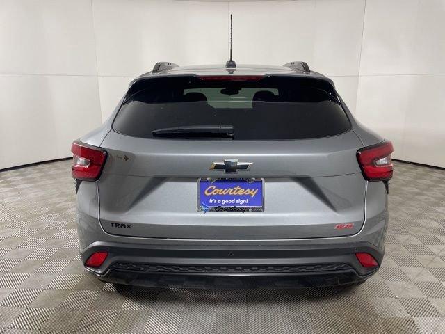 2025 Chevrolet Trax Vehicle Photo in PHOENIX, AZ 85014-3381