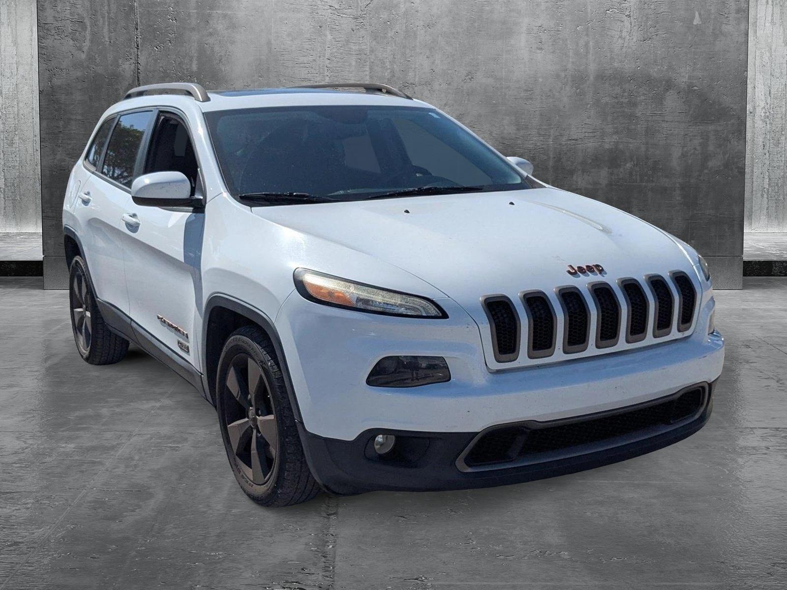 2016 Jeep Cherokee Vehicle Photo in MIAMI, FL 33134-2699