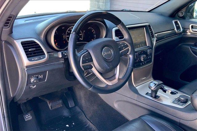 2015 Jeep Grand Cherokee Vehicle Photo in KANSAS CITY, MO 64114-4502