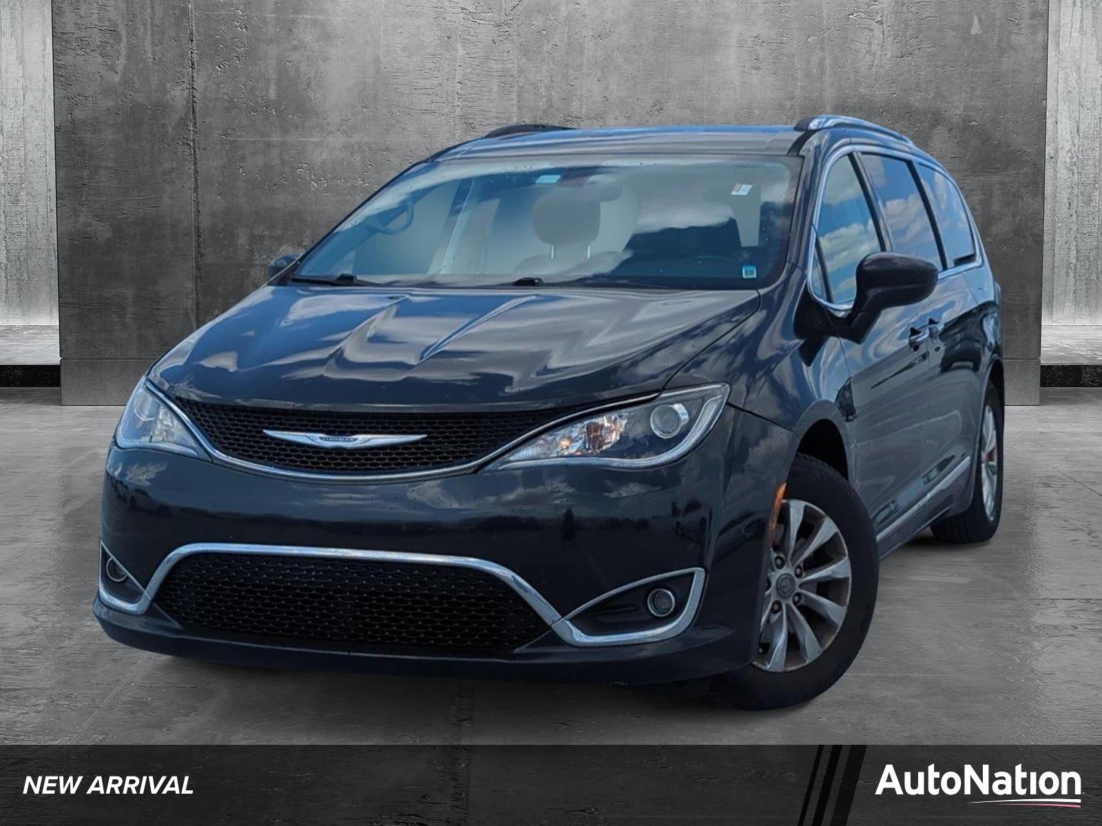 2018 Chrysler Pacifica Vehicle Photo in Ft. Myers, FL 33907