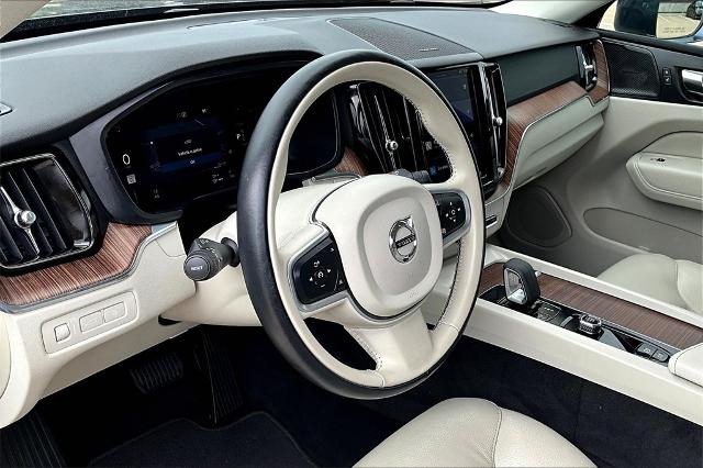 2022 Volvo XC60 Recharge Plug-In Hybrid Vehicle Photo in Houston, TX 77007