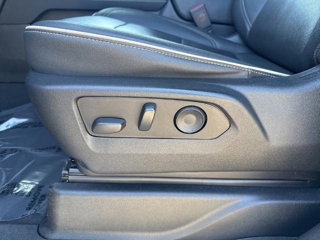 2023 Chevrolet Suburban Vehicle Photo in MANHATTAN, KS 66502-5036