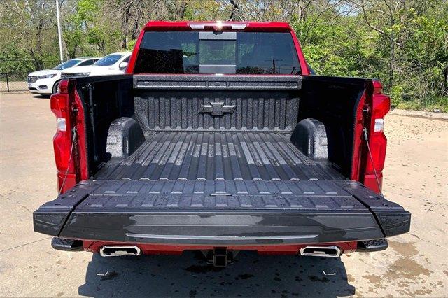 2025 Chevrolet Silverado 1500 Vehicle Photo in KANSAS CITY, MO 64114-4502