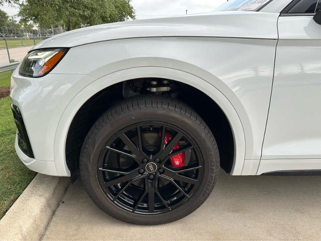 2025 Audi SQ5 Vehicle Photo in HOUSTON, TX 77090