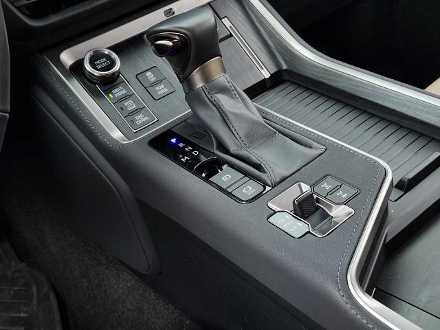 2024 Lexus GX 550 Vehicle Photo in PLANO, TX 75024