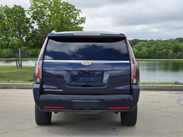 2020 Cadillac Escalade ESV Vehicle Photo in DENTON, TX 76210-9321