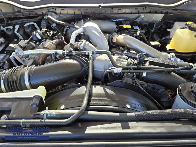 2021 Ford Super Duty F-450 DRW Vehicle Photo in DENTON, TX 76210-9321