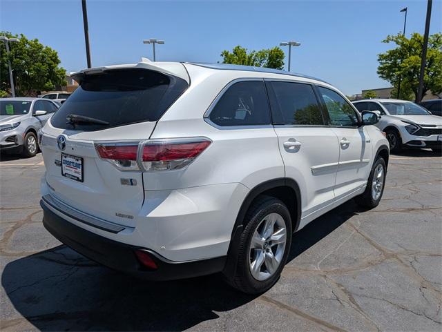 2016 Toyota Highlander Hybrid Vehicle Photo in AURORA, CO 80012-4011