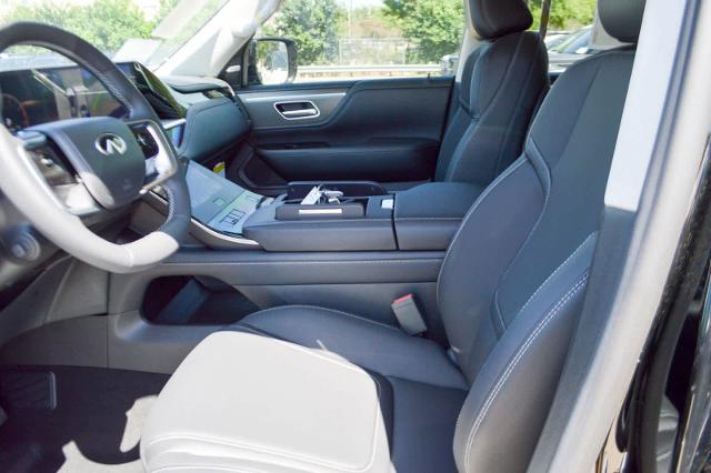 2025 INFINITI QX80 Vehicle Photo in Houston, TX 77090