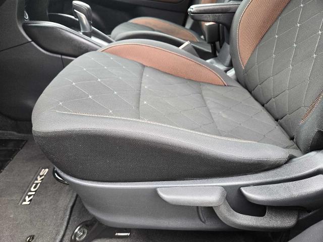 2020 Nissan Kicks Vehicle Photo in DENTON, TX 76210-9321