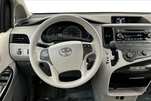 2011 Toyota Sienna Vehicle Photo in Grapevine, TX 76051