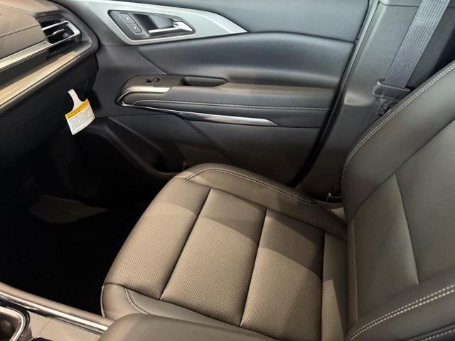 2025 Chevrolet Traverse Vehicle Photo in COLUMBIA, MO 65203-3903