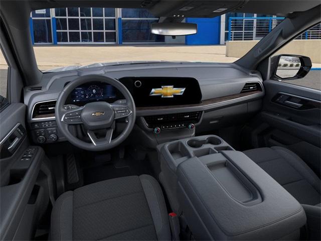 2025 Chevrolet Suburban Vehicle Photo in ENGLEWOOD, CO 80113-6708