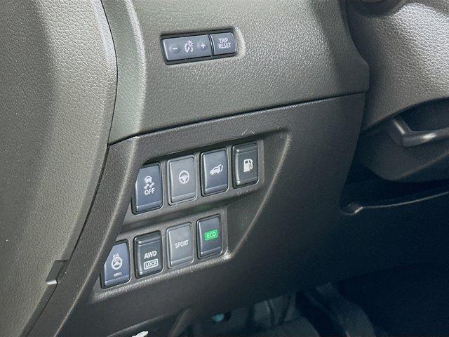 2020 Nissan Rogue Vehicle Photo in Flemington, NJ 08822