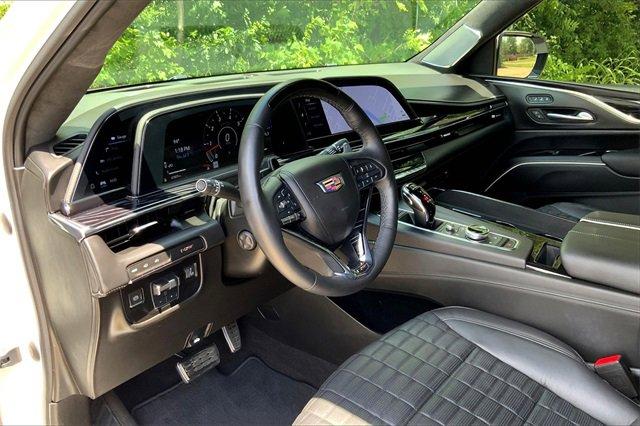 2023 Cadillac Escalade Vehicle Photo in KANSAS CITY, MO 64114-4545