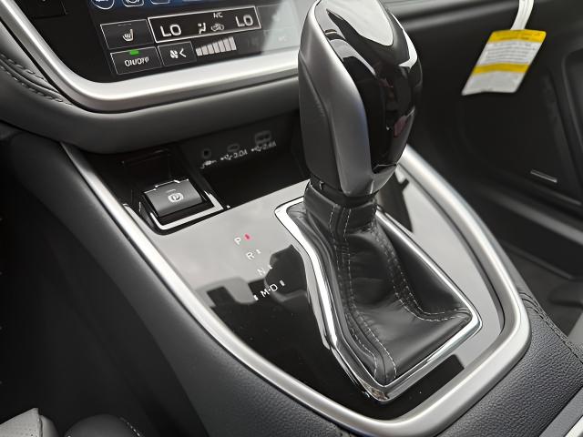 2025 Subaru Outback Vehicle Photo in Green Bay, WI 54304