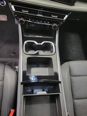 2025 Chevrolet Traverse Vehicle Photo in APPLETON, WI 54914-4656