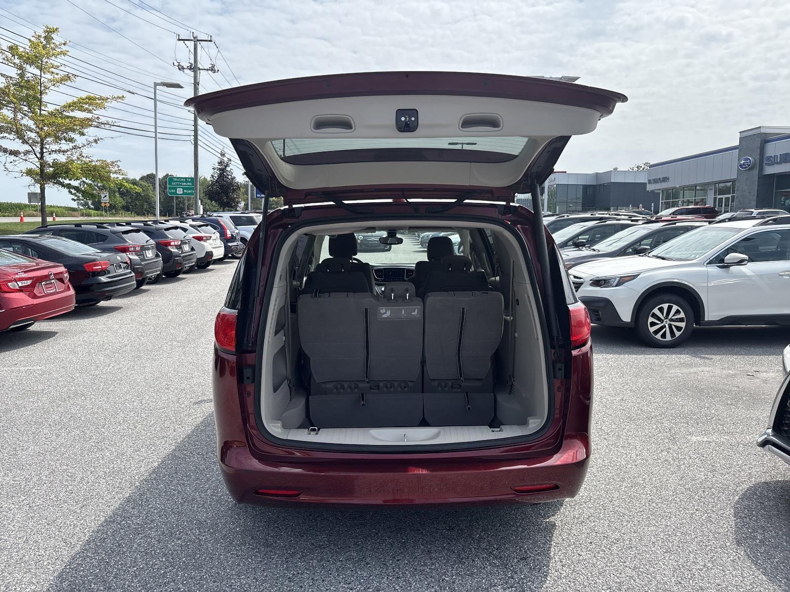 2017 Chrysler Pacifica Vehicle Photo in Mechanicsburg, PA 17050