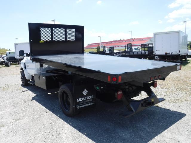 2024 Chevrolet Silverado 5500 HD Vehicle Photo in JASPER, GA 30143-8655