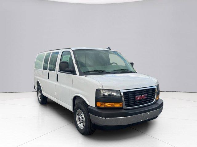 2025 GMC Savana Cargo 2500 Vehicle Photo in LEOMINSTER, MA 01453-2952