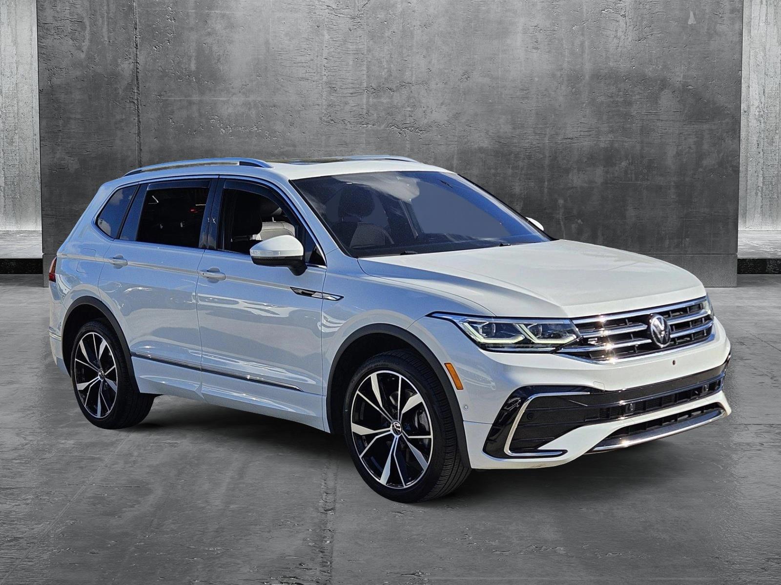 2022 Volkswagen Tiguan Vehicle Photo in Pembroke Pines , FL 33027