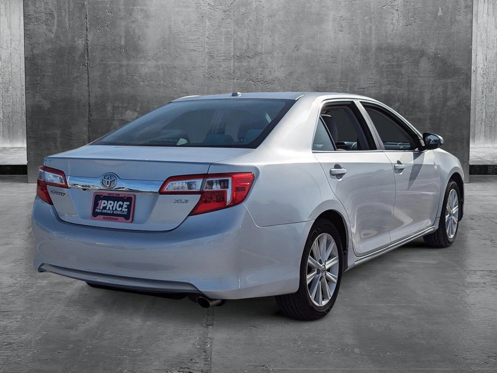 2014 Toyota Camry Vehicle Photo in Ft. Myers, FL 33907