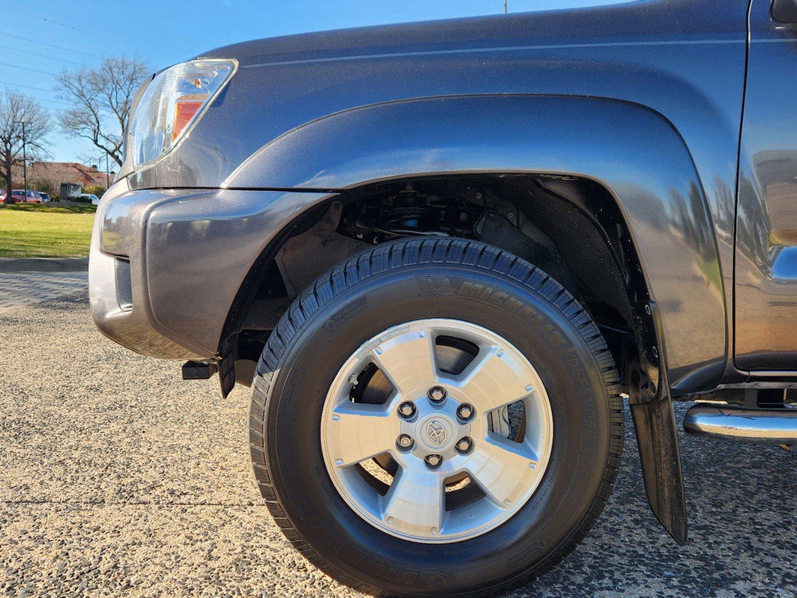 2015 Toyota Tacoma Vehicle Photo in Fort Worth, TX 76132