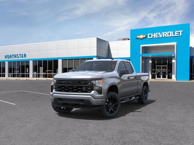 2025 Chevrolet Silverado 1500 Vehicle Photo in MOON TOWNSHIP, PA 15108-2571