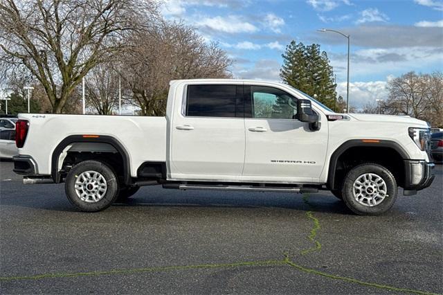 2025 GMC Sierra 2500 HD Vehicle Photo in ELK GROVE, CA 95757-8703