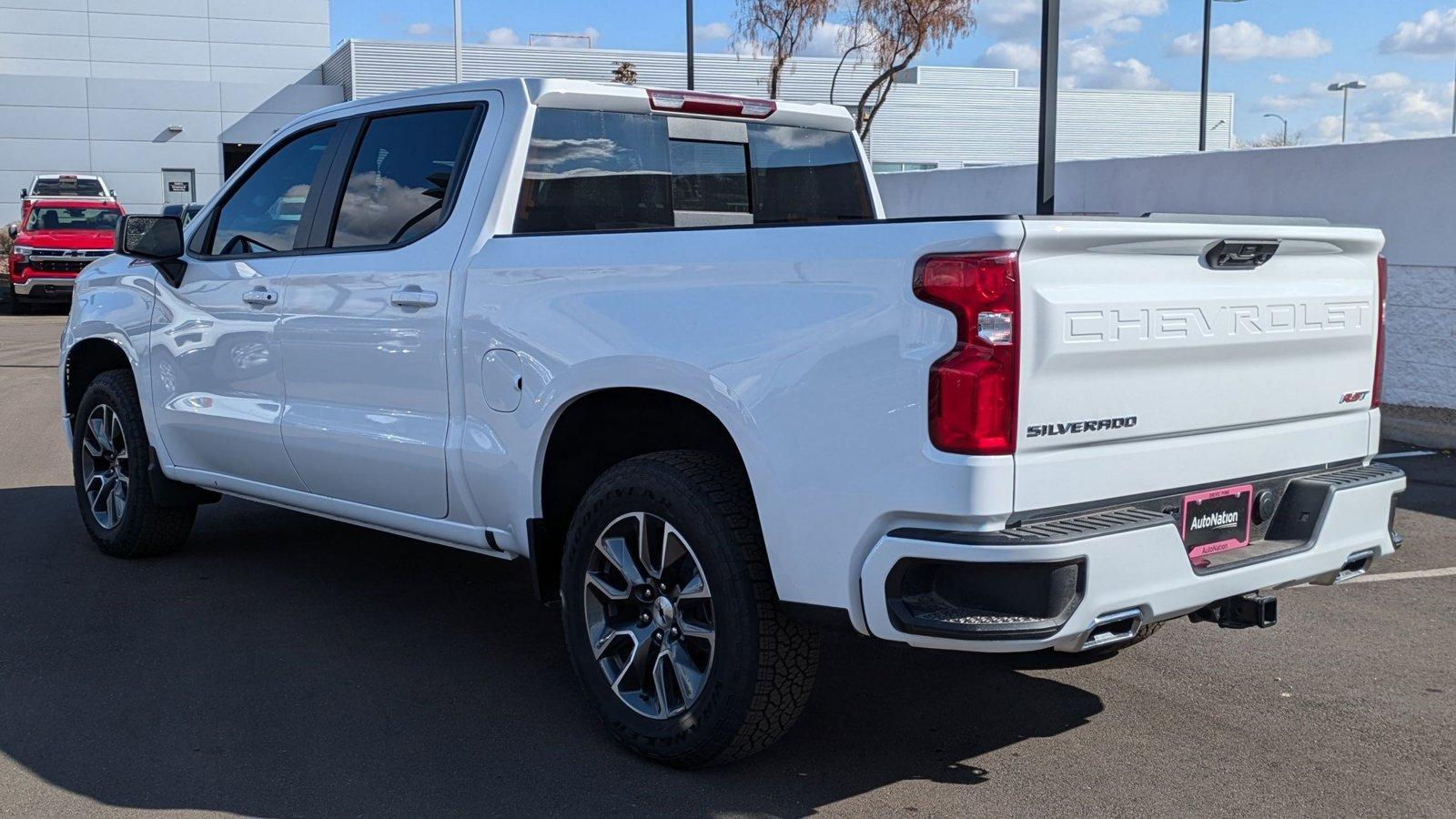 2024 Chevrolet Silverado 1500 Vehicle Photo in PEORIA, AZ 85382-3715