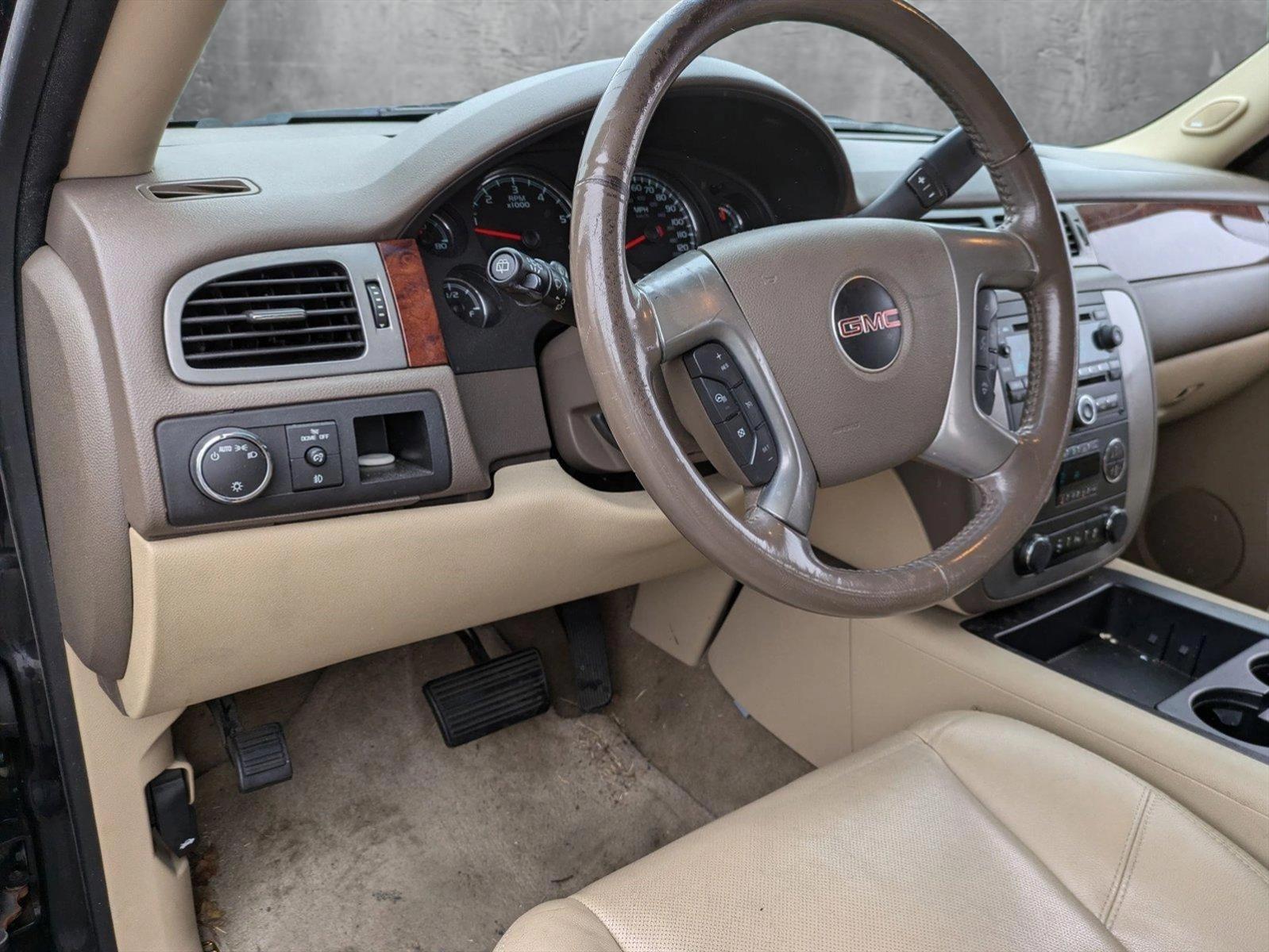 2013 GMC Yukon Vehicle Photo in Corpus Christi, TX 78415