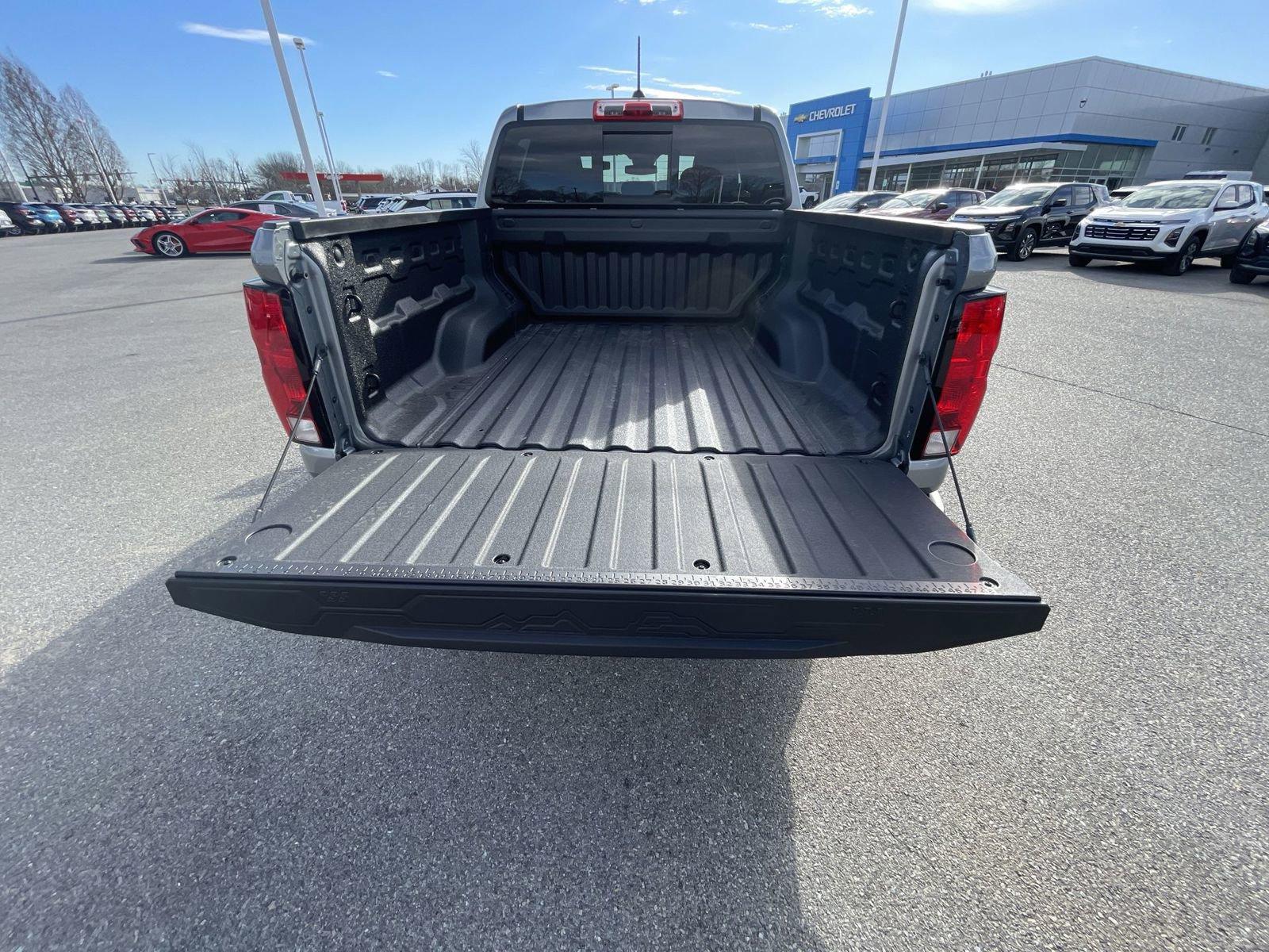 2025 Chevrolet Colorado Vehicle Photo in BENTONVILLE, AR 72712-4322