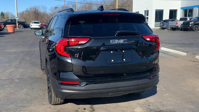 2021 GMC Terrain Vehicle Photo in MOON TOWNSHIP, PA 15108-2571