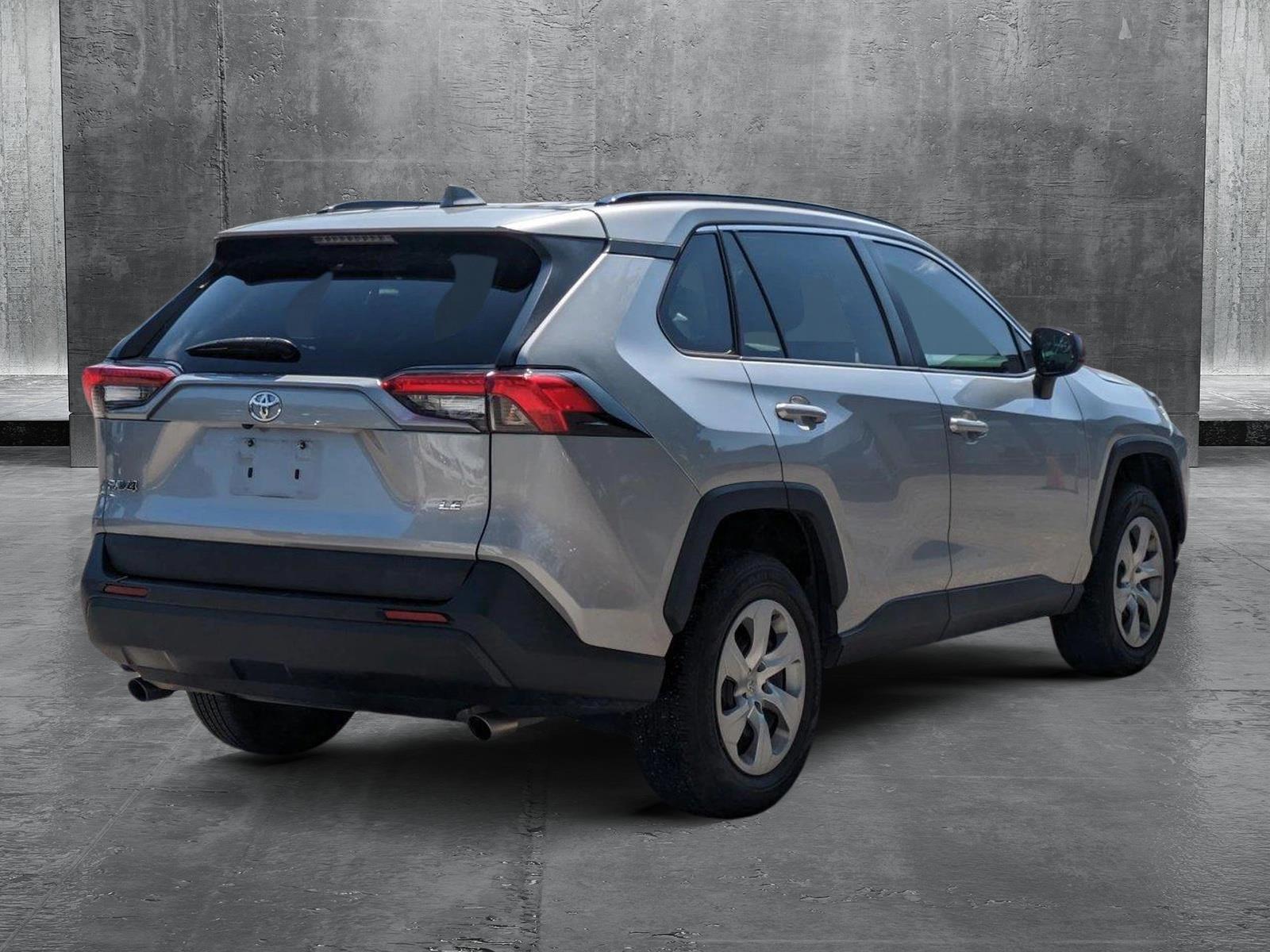 2021 Toyota RAV4 Vehicle Photo in GREENACRES, FL 33463-3207