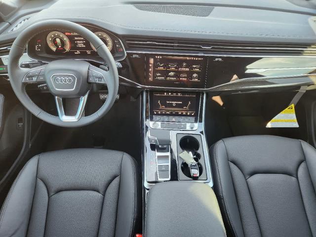 2025 Audi Q7 Vehicle Photo in HOUSTON, TX 77090