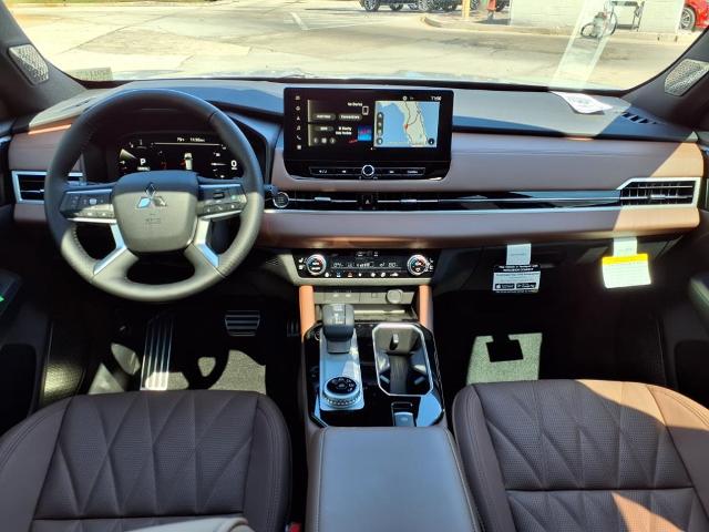 2025 Mitsubishi Outlander Vehicle Photo in Tampa, FL 33612