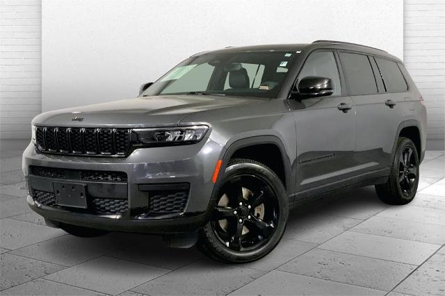 2023 Jeep Grand Cherokee L Vehicle Photo in Lees Summit, MO 64086