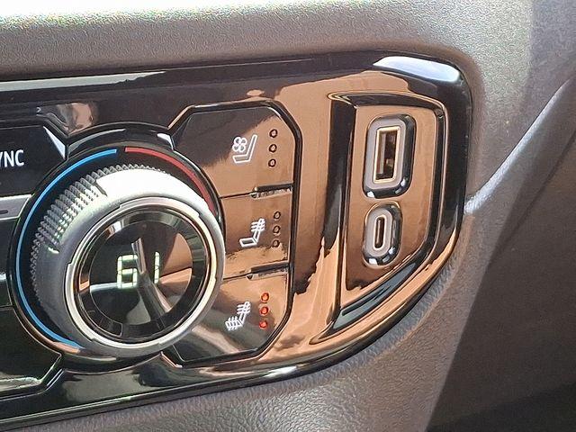 2024 Chevrolet Silverado 1500 Vehicle Photo in DANBURY, CT 06810-5034