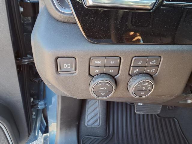 2025 Chevrolet Silverado 2500 HD Vehicle Photo in EMPORIA, VA 23847-1235
