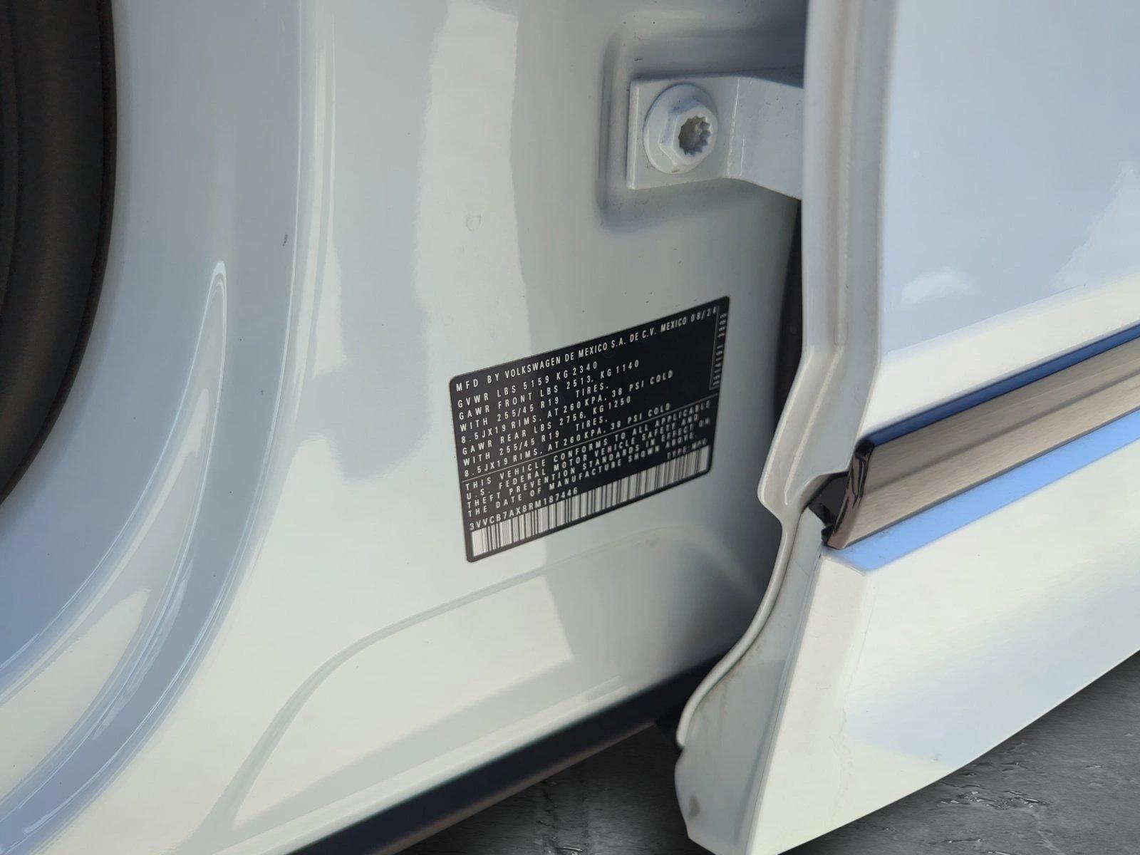 2024 Volkswagen Tiguan Vehicle Photo in Pembroke Pines, FL 33027