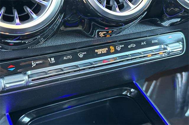 2022 Mercedes-Benz GLB Vehicle Photo in ELK GROVE, CA 95757-8703